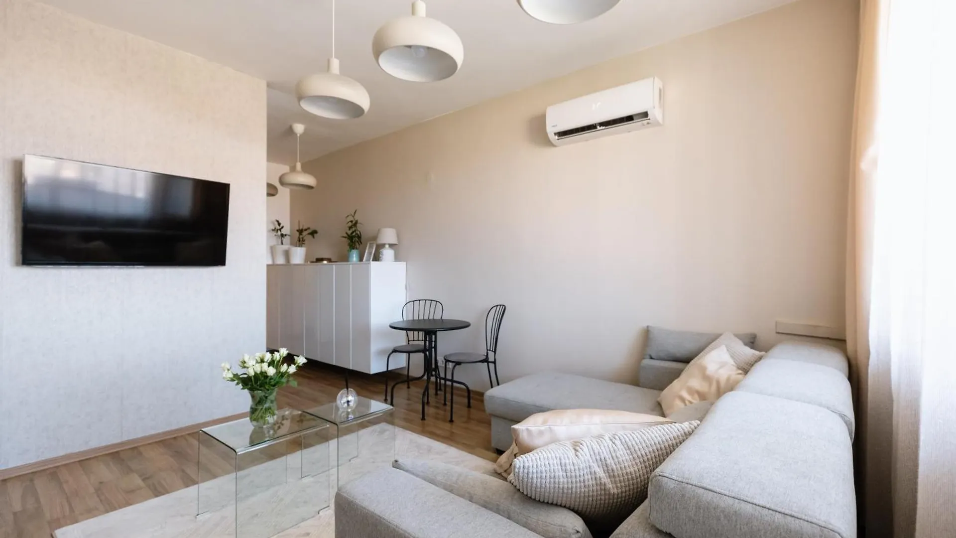 Vimini Apartman Szeged Apartment